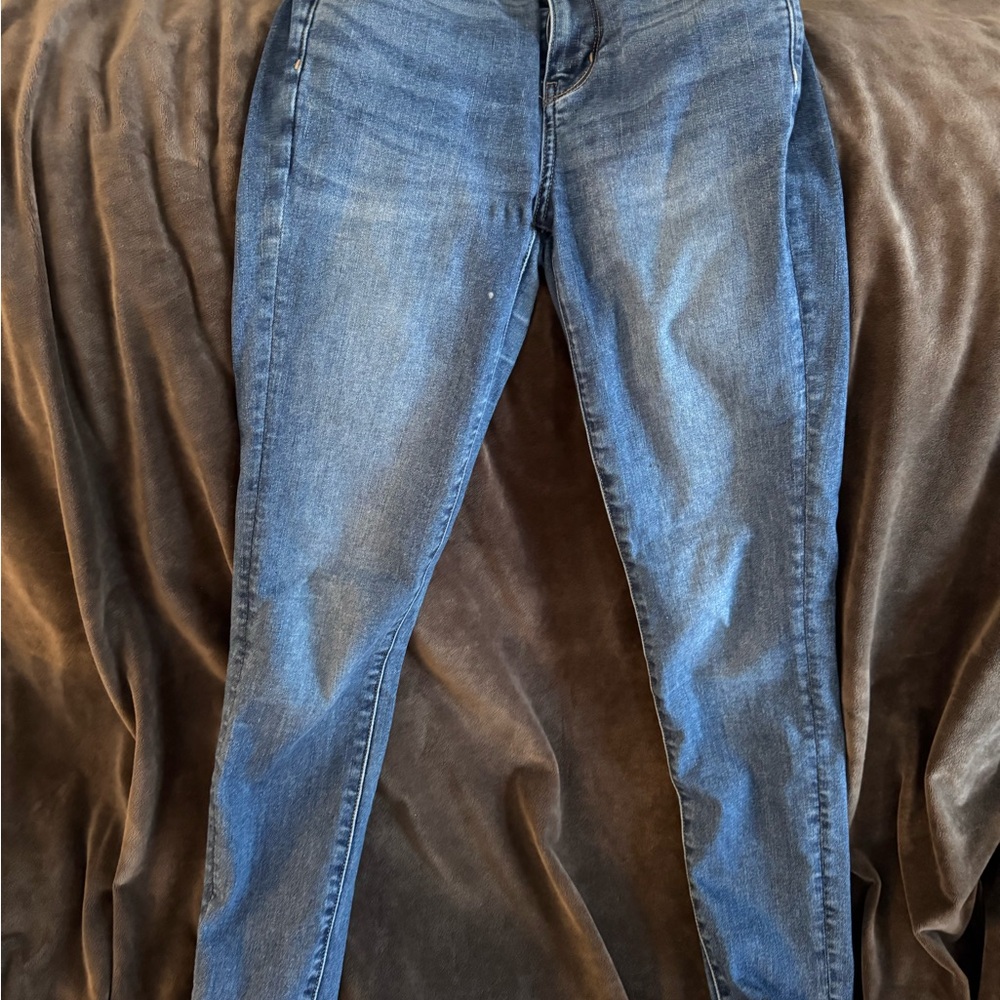 American Eagle Outfitters Dark Blue Skinny Jeans